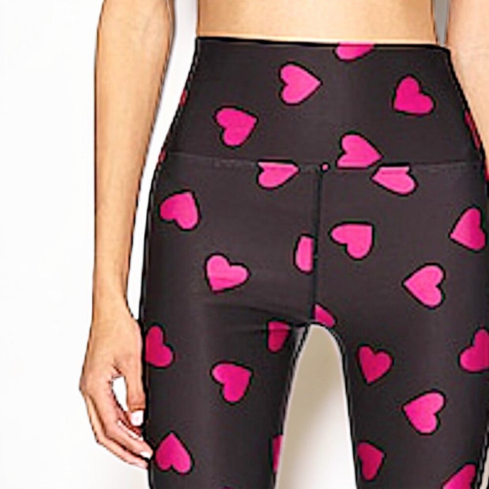 Beach Riot Tough Love hearts  black pink Piper Leggings W's L New $108 NWT